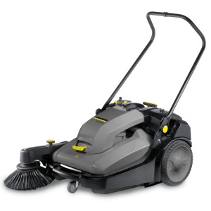 Zamiatarka akumulatorowa Karcher KM 70/30 C Bp Pack Adv (2800 m²/h 30L  48 - 70 cm) Profesjonalna ręczna