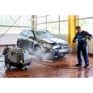 HDS 8/18-4 C (180 bar 800 l/h) Profesjonalna myjka ciśnieniowa Karcher