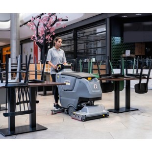 B 50 W Bp+R55 Szorowarka Karcher + akumulatory zestaw