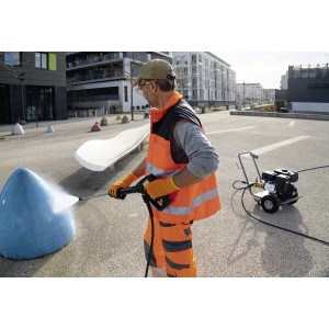 HD 8/23 G Classic Benzyna (230bar, 800l/h) profesjonalna myjka spalinowa Karcher